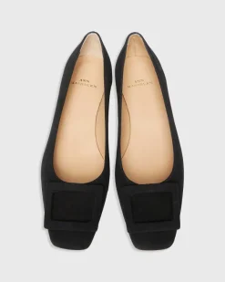 Buckle Shoe