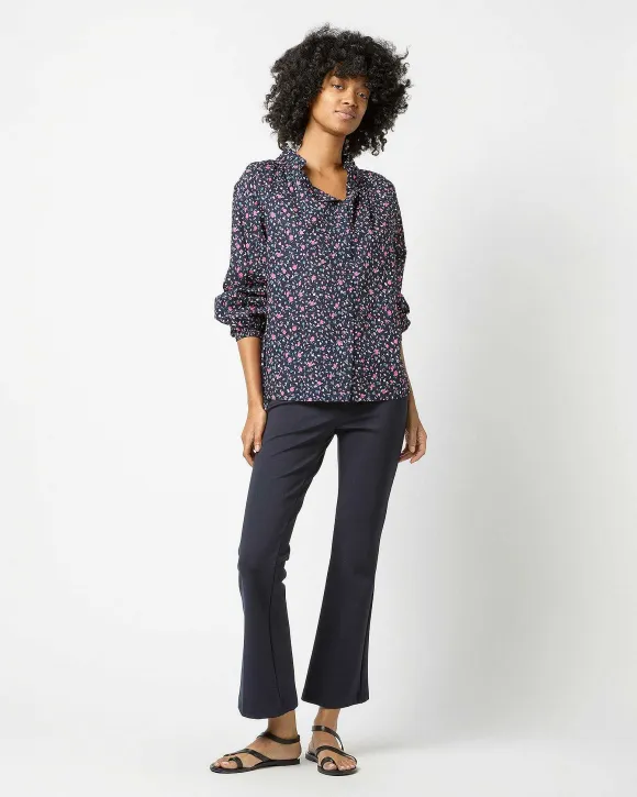 Button-Front Kamille Blouse