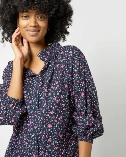 Button-Front Kamille Blouse