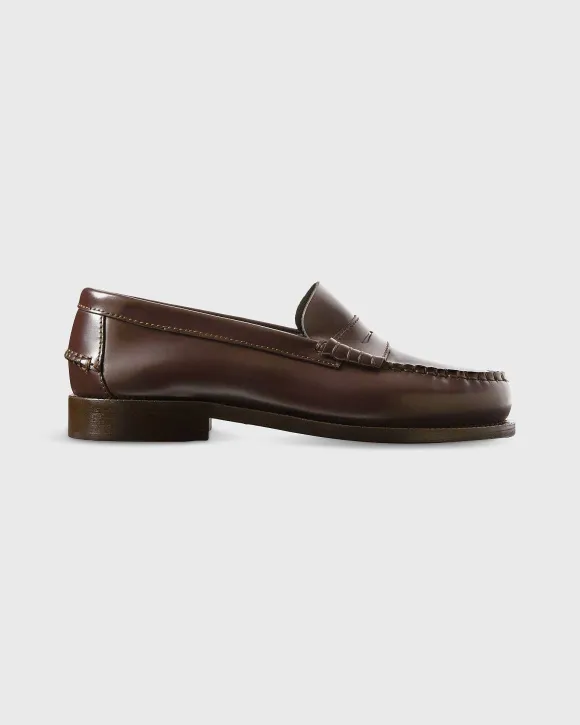 Classic Penny Loafer