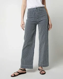 Column Patch Pocket Jean