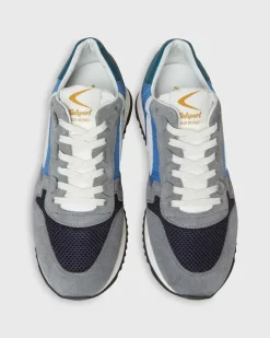 Magic Run Sneaker