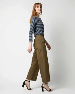 Pull-On Trouser