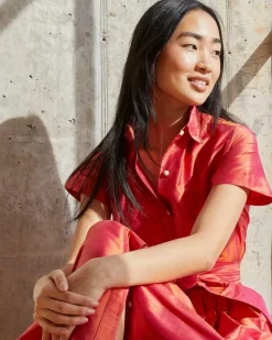Short-Sleeved Classic Shirtwaist Dress