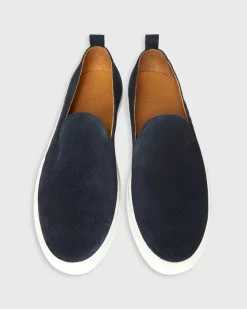 Slip-On Sneaker