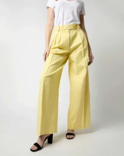 Wide-Leg Trouser