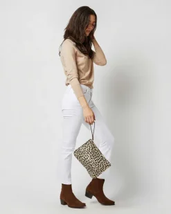 Zip Clutch
